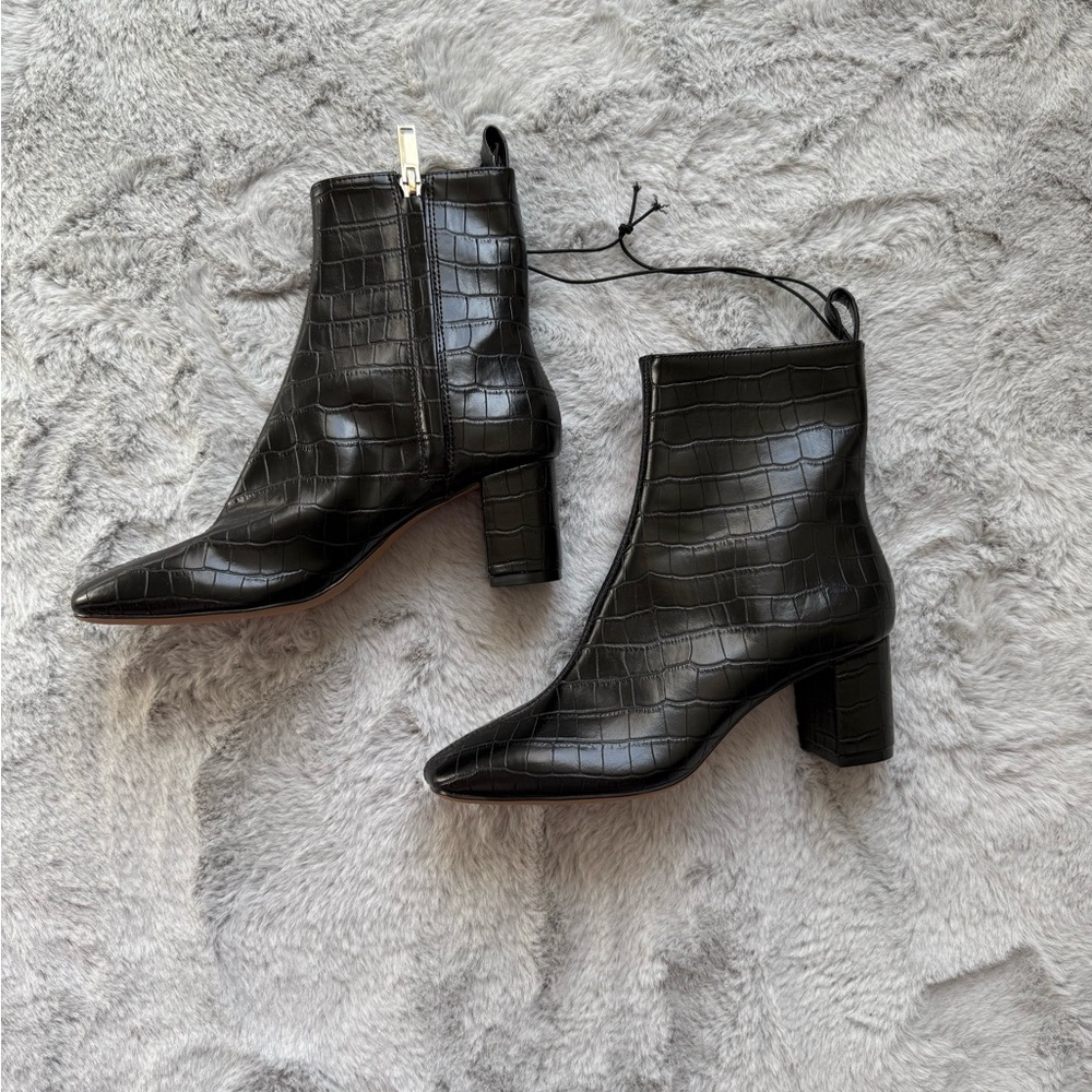 H&M Croc Boot NWT